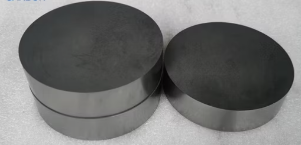 Than Chì Trong Gia Công Chính Xác